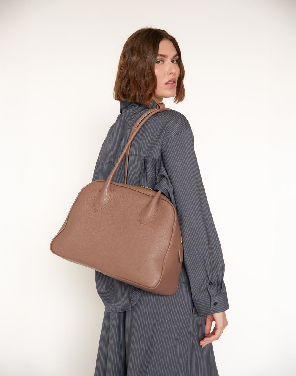 hyer goods autostrada leather zip top tote  bag#color_taupe