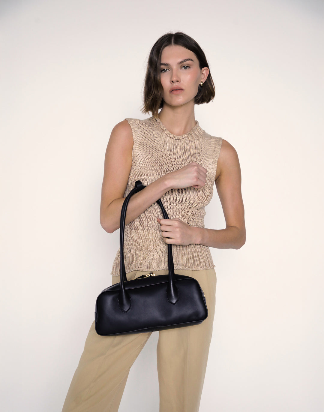 HYER GOODS La Strada East West Bag in black/gold #color_black-gold