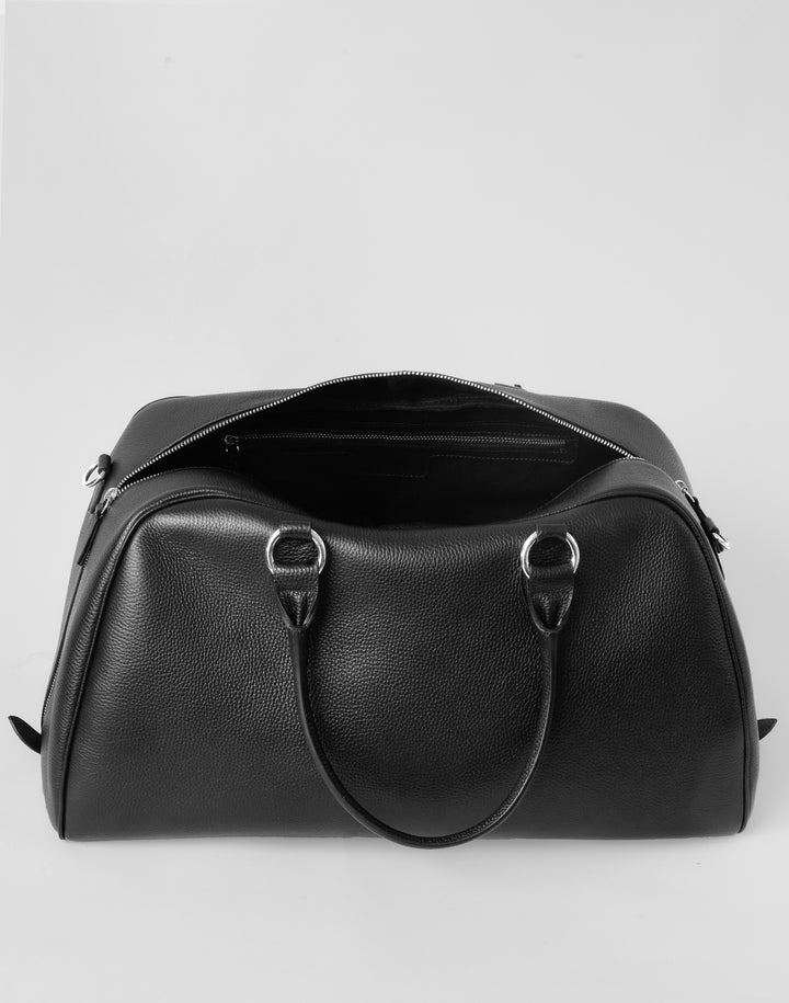 HYER GOODS black leather la via weekender duffel bag inside pocket view #color_black-silver