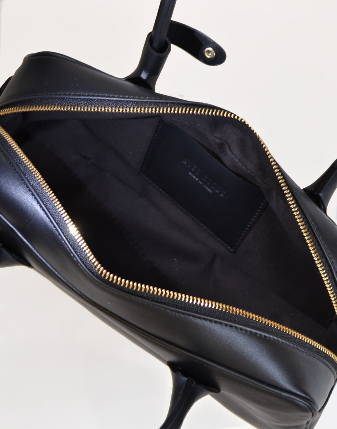 HYER GOODS La Strada East West Bag in black/gold #color_black-gold